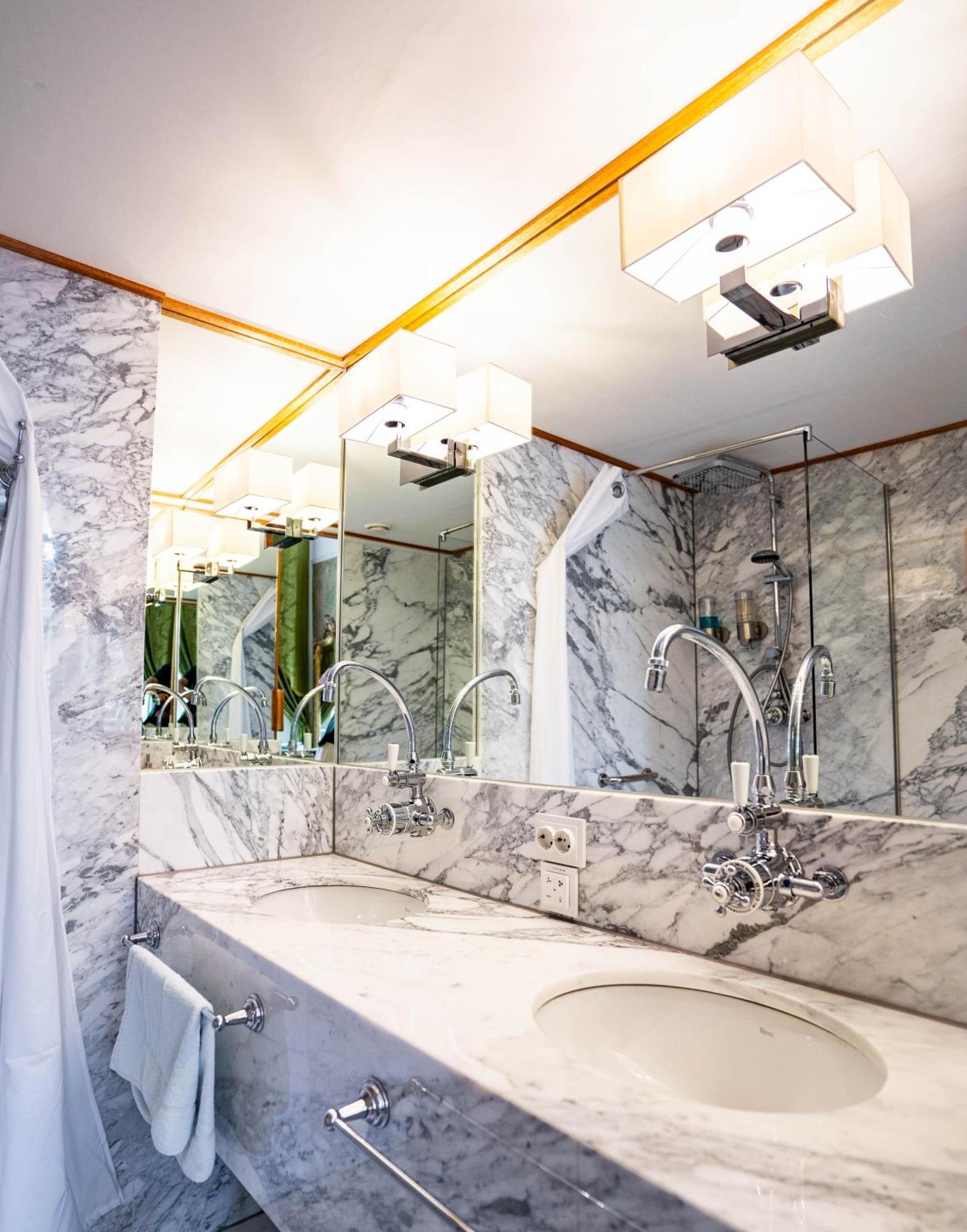 Boutique Hotel Museumkwartier Utrecht Bagian luar foto